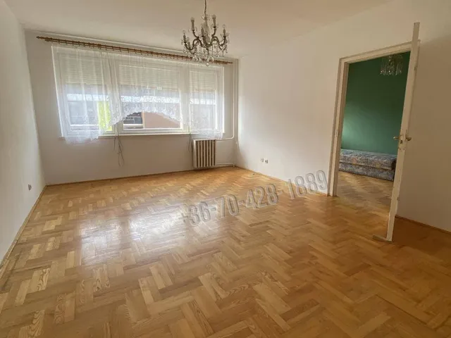 Eladó lakás Budapest VIII. kerület, Corvin negyed 68 nm