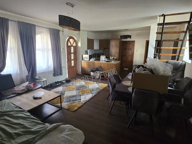 Eladó lakás Budapest XVI. kerület, Rákosszentmihály 112 nm
