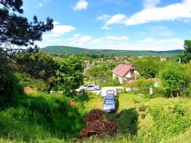 Eladó telek Piliscsaba 650 nm