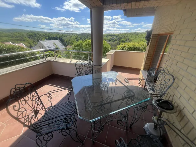 Eladó ház Piliscsaba, Garancsliget 284 nm