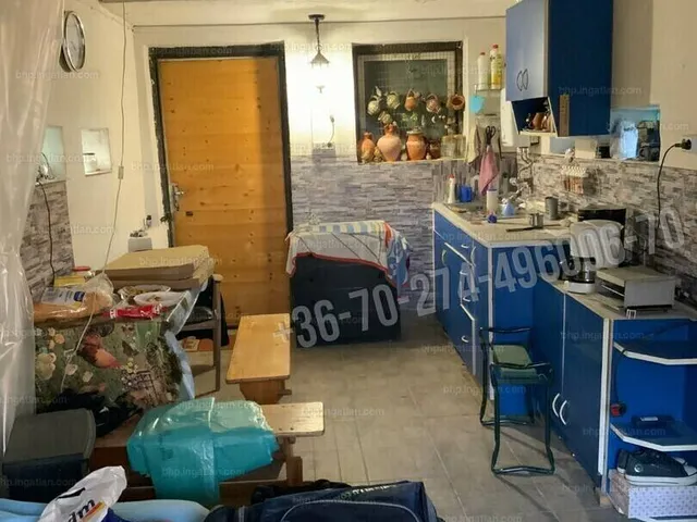 Eladó telek Vác, Törökhegy 60 nm