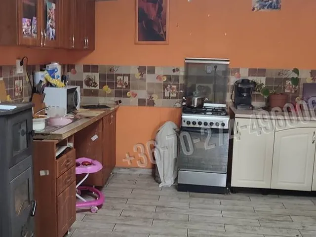 Eladó ház Mohora 65 nm