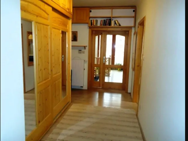 Eladó ház Göd, Felsőgöd, Lenkey utca 270 nm