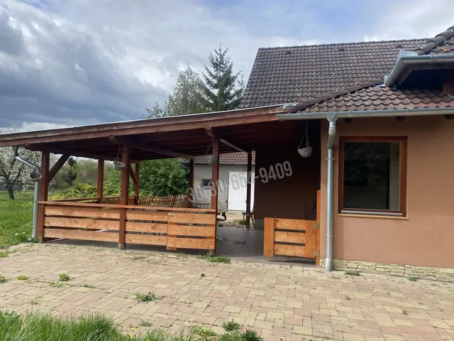 Eladó ház Váchartyán 180 nm