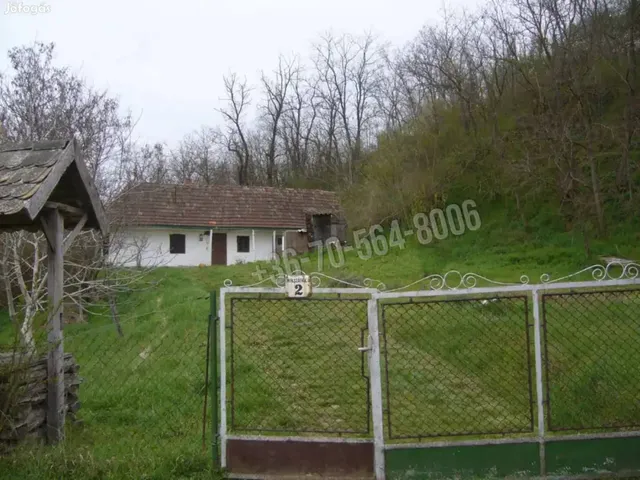 Eladó ház Terény 45 nm