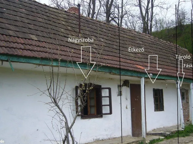 Eladó ház Terény 45 nm