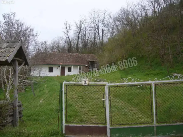 Eladó ház Terény, Mikszáth utca 45 nm