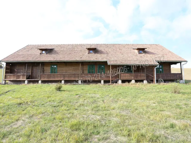 Eladó ház Szokolya 360 nm