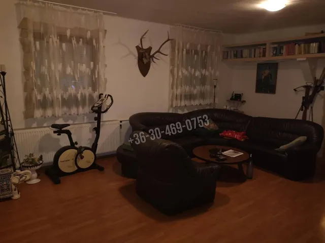Eladó ház Szanda 457 nm
