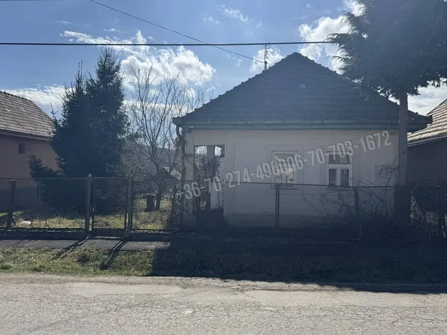 Eladó ház Cserháthaláp 60 nm