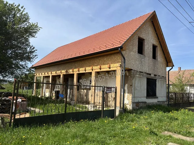 Eladó ház Érsekvadkert 100 nm