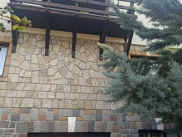 Eladó ház Visegrád 358 nm