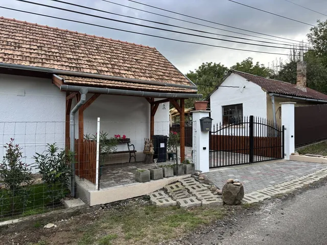 Eladó ház Alsópetény 93 nm