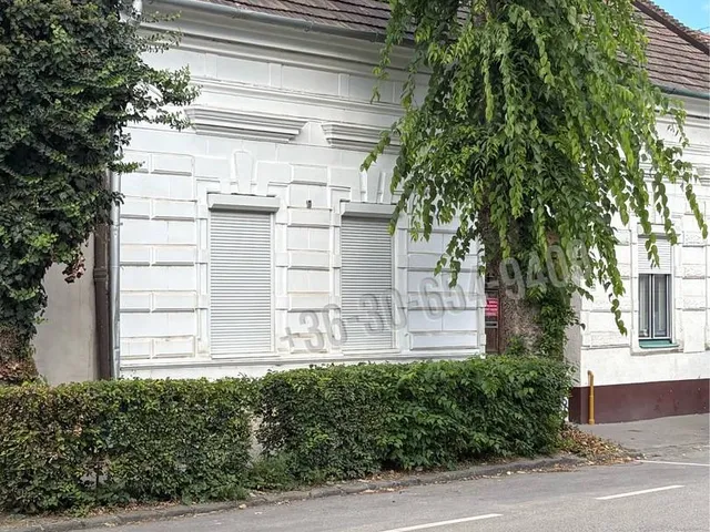 Eladó ház Vác 78 nm