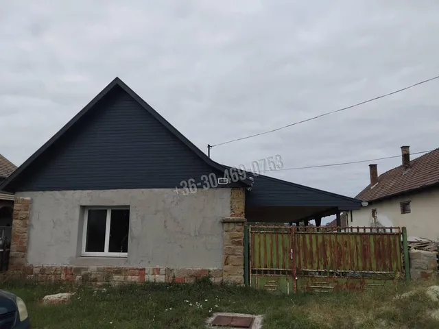 Eladó ház Dejtár 70 nm