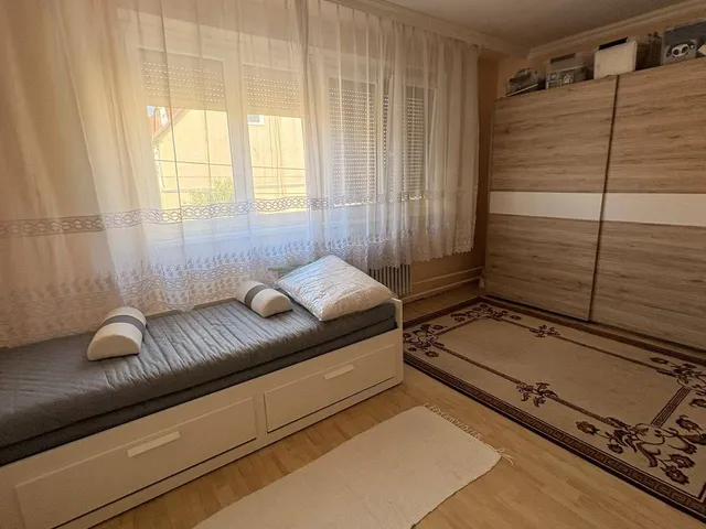 Eladó ház Vác, Deákvár 100 nm