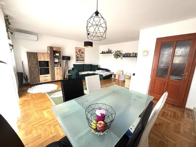Eladó lakás Vác, Belváros 70 nm