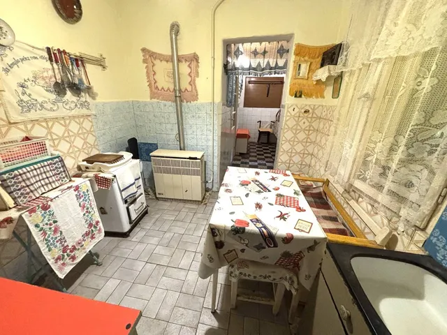 Eladó ház Kosd 100 nm