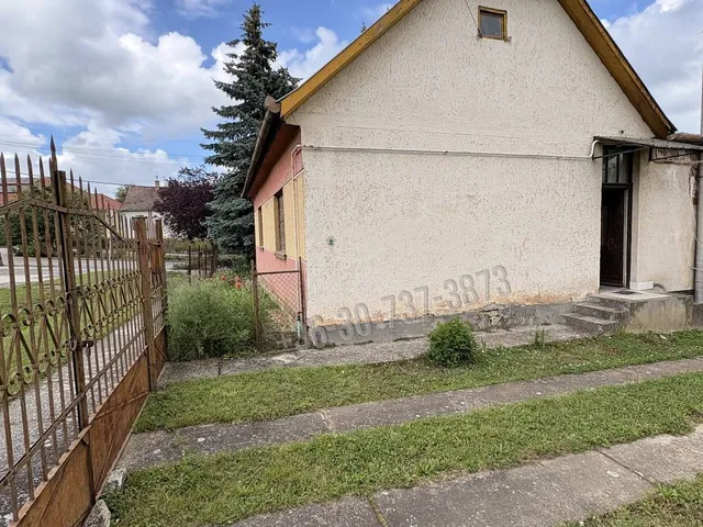 Eladó ház Szendehely, Rákóczi utca 120 nm