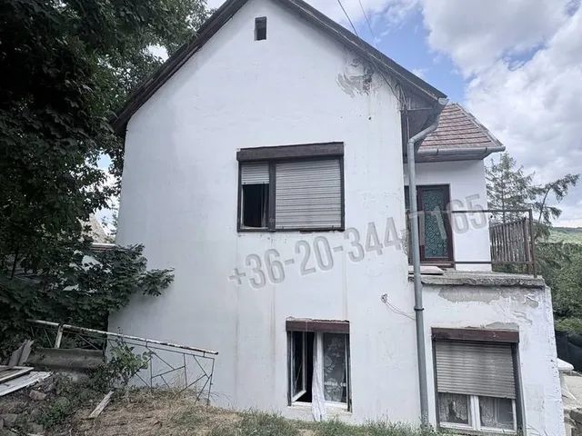 Eladó ház Verőce, Lugosi utca 171 nm