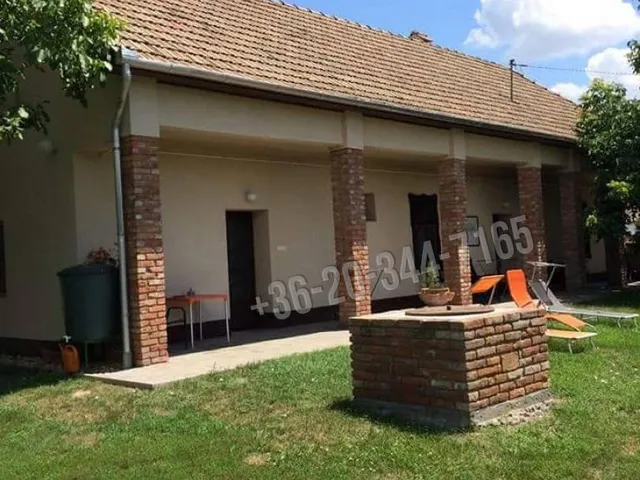 Eladó ház Poroszló, Petőfi Sándor utca 96 nm