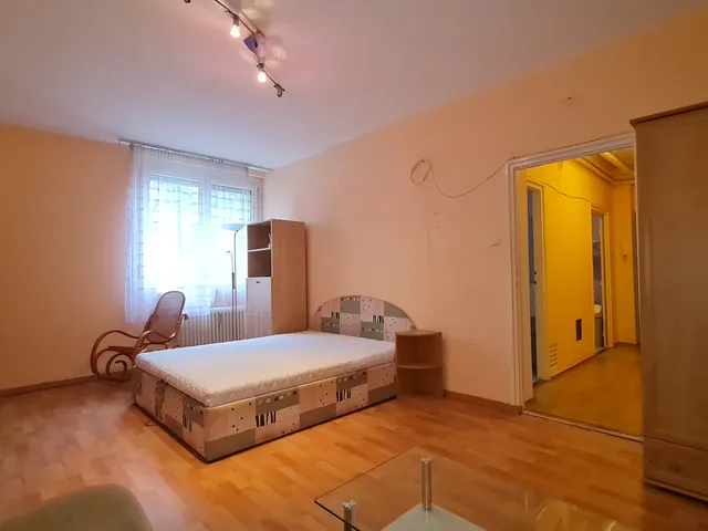 Kiadó lakás Dunaújváros, Római városrész 38 nm