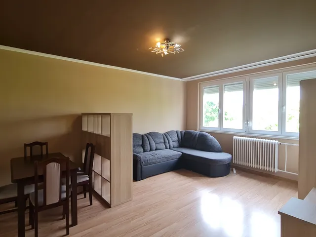 Kiadó lakás Dunaújváros, Béke városrész 35 nm