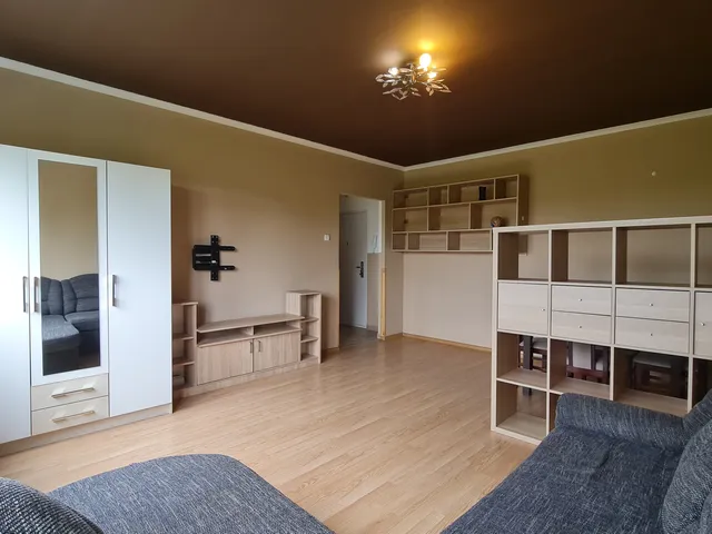 Kiadó lakás Dunaújváros, Béke városrész, Alkotás 35 nm