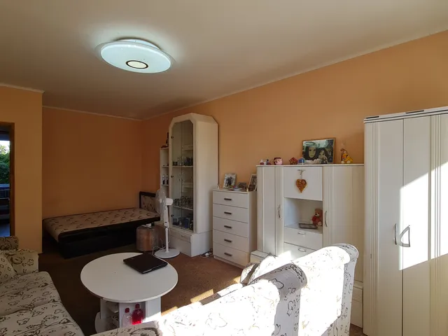 Eladó lakás Dunaújváros, Római városrész, Római körút 39 58 nm
