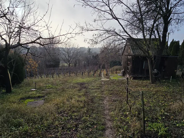 Eladó telek Dunaújváros, Északi lakóterület, Magyar út 1010 nm