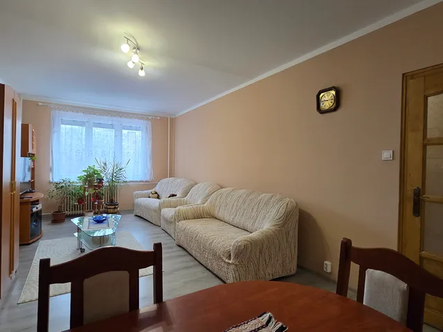 Eladó lakás Dunaújváros, Dózsa városrész, Derkovits utca 59 nm