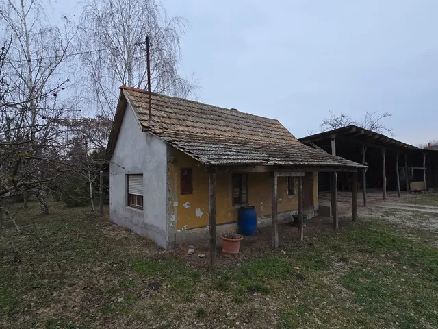 Eladó telek Dunavecse, Bajcsy-Zsilinszky utca 39 854 nm