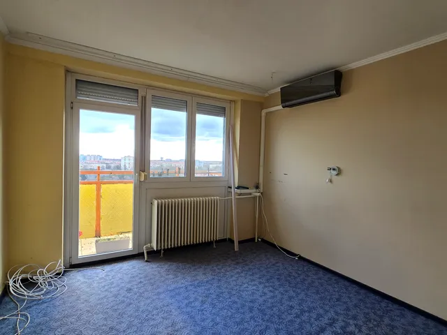 Eladó lakás Dunaújváros, Béke városrész 60 nm