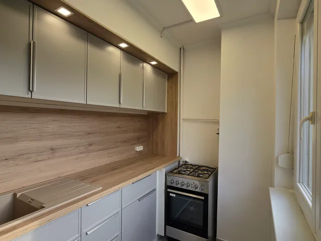 Eladó lakás Dunaújváros, Béke városrész, Tavasz utca 3 53 nm