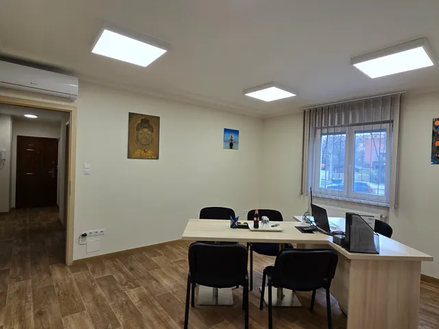 Eladó lakás Dunaújváros, Belváros 35 nm