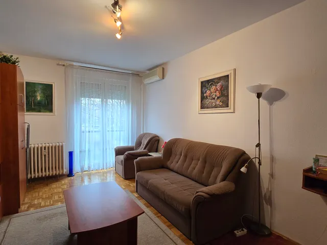 Eladó lakás Dunaújváros, Belváros, Dózsa György út 44 nm