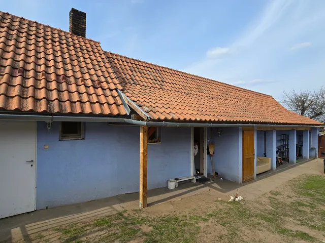 Eladó ház Dunaföldvár, Szondi utca 100 nm