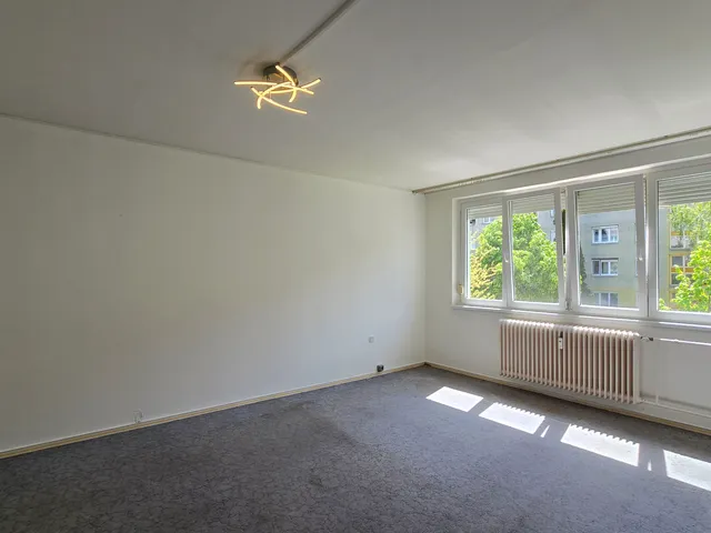 Eladó lakás Dunaújváros, Béke városrész, Szabadság utca 10 47 nm