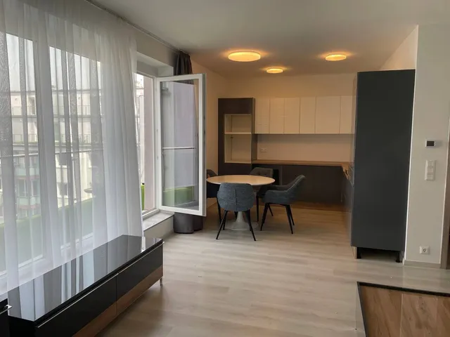 Eladó lakás Budapest XIII. kerület, Angyalföld, Röppentyű utca 76 nm