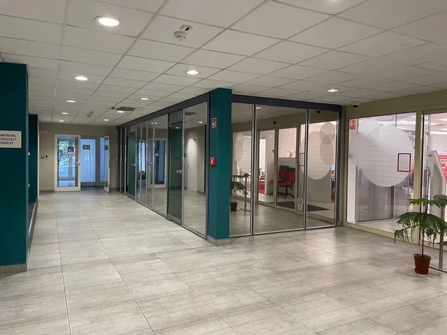 Kiadó kereskedelmi és ipari ingatlan Budapest XI. kerület 100 nm