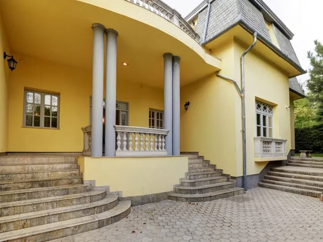 Kiadó ház Budapest II. kerület, Rózsadomb 638 nm