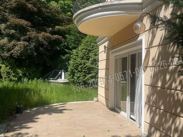 Kiadó ház Budapest XII. kerület, Kútvölgy 300 nm