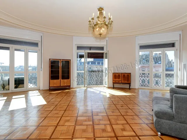Kiadó lakás Budapest VII. kerület, Károly körút 90 nm