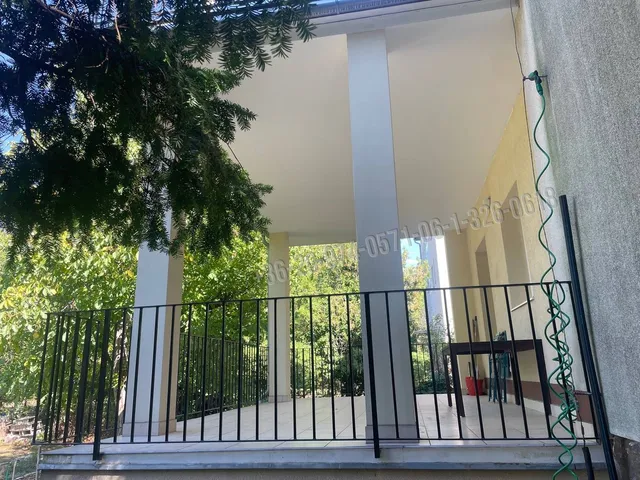 Kiadó kereskedelmi és ipari ingatlan Budapest II. kerület, Vérhalom 79 nm