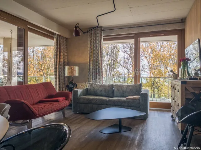 Eladó lakás Balatonfüred, Fürdőtelep, Aranyhíd sétány 159 nm