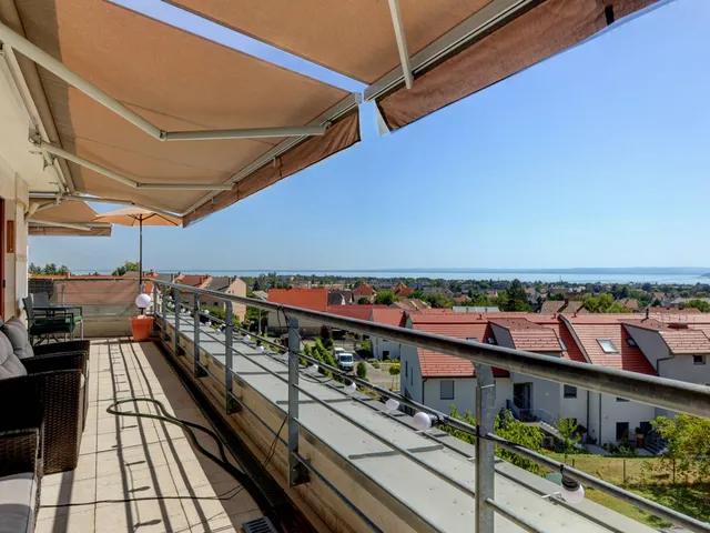 Eladó lakás Balatonfüred 90 nm