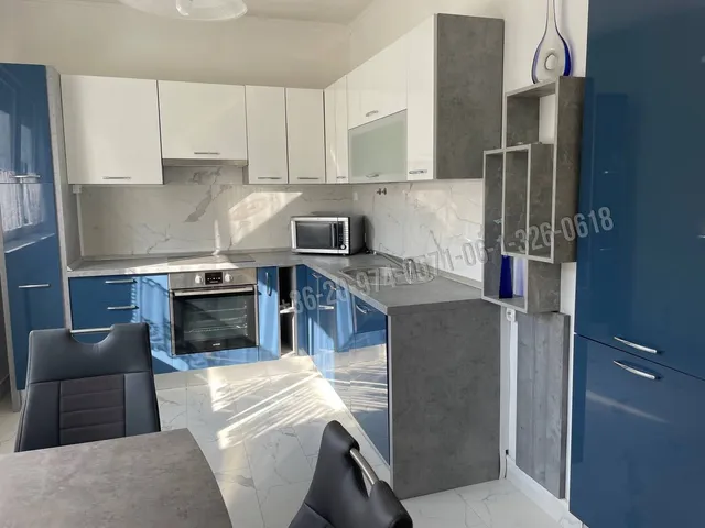 Kiadó lakás Budapest XII. kerület, Svábhegy 220 nm