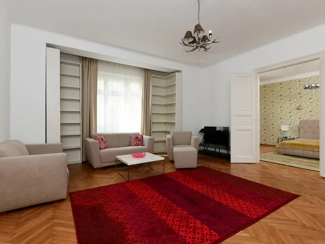 Eladó lakás Budapest II. kerület, Országút 113 nm