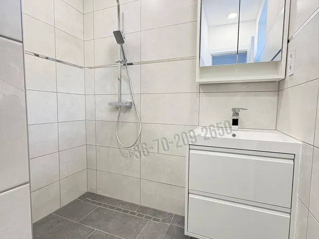 Eladó ház Velence, Újtelep, Bekötő út 65 nm