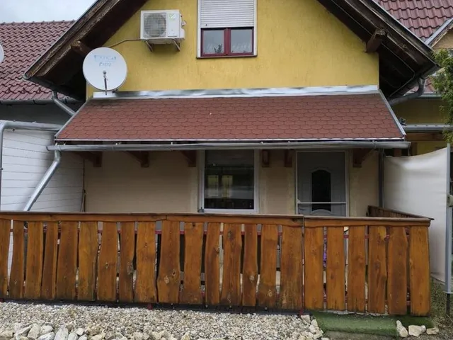 Eladó nyaraló Siófok, Aranypart 68 nm